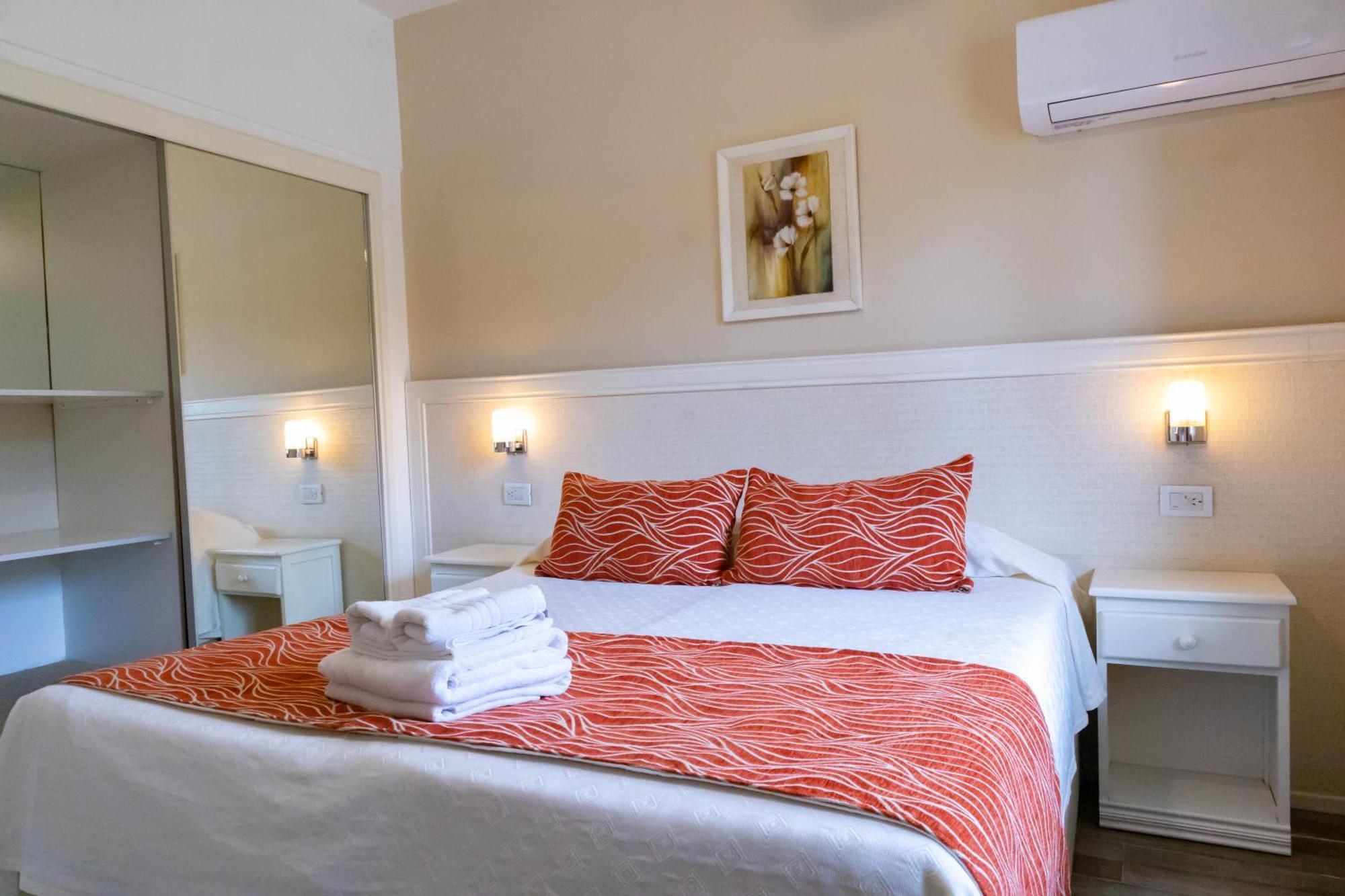 Hotel Edelweiss Villa General Belgrano Eksteriør bilde